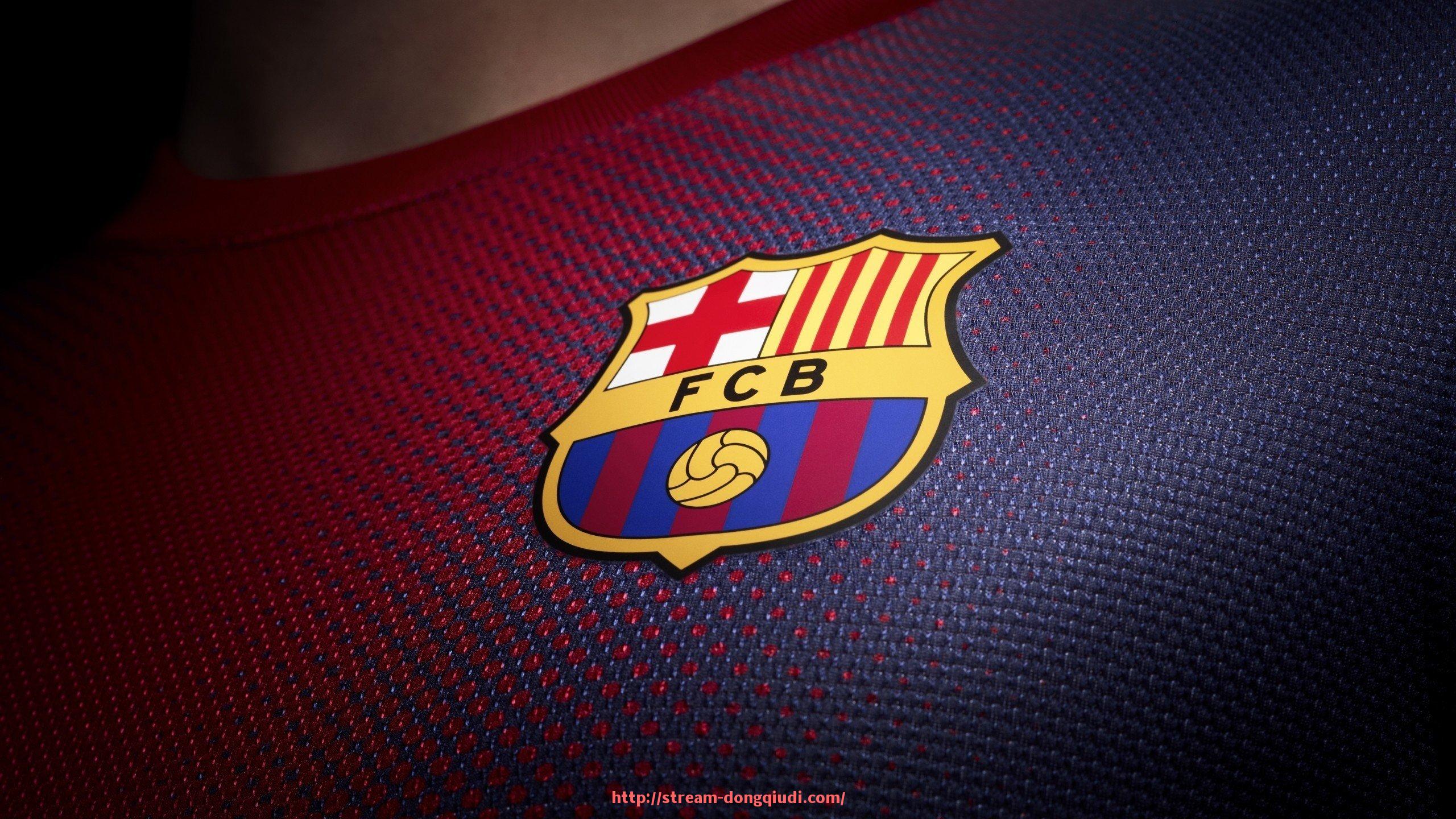 懂球帝直播-历届世俱杯球队关键战术变化详解：从防守反击到高压控球