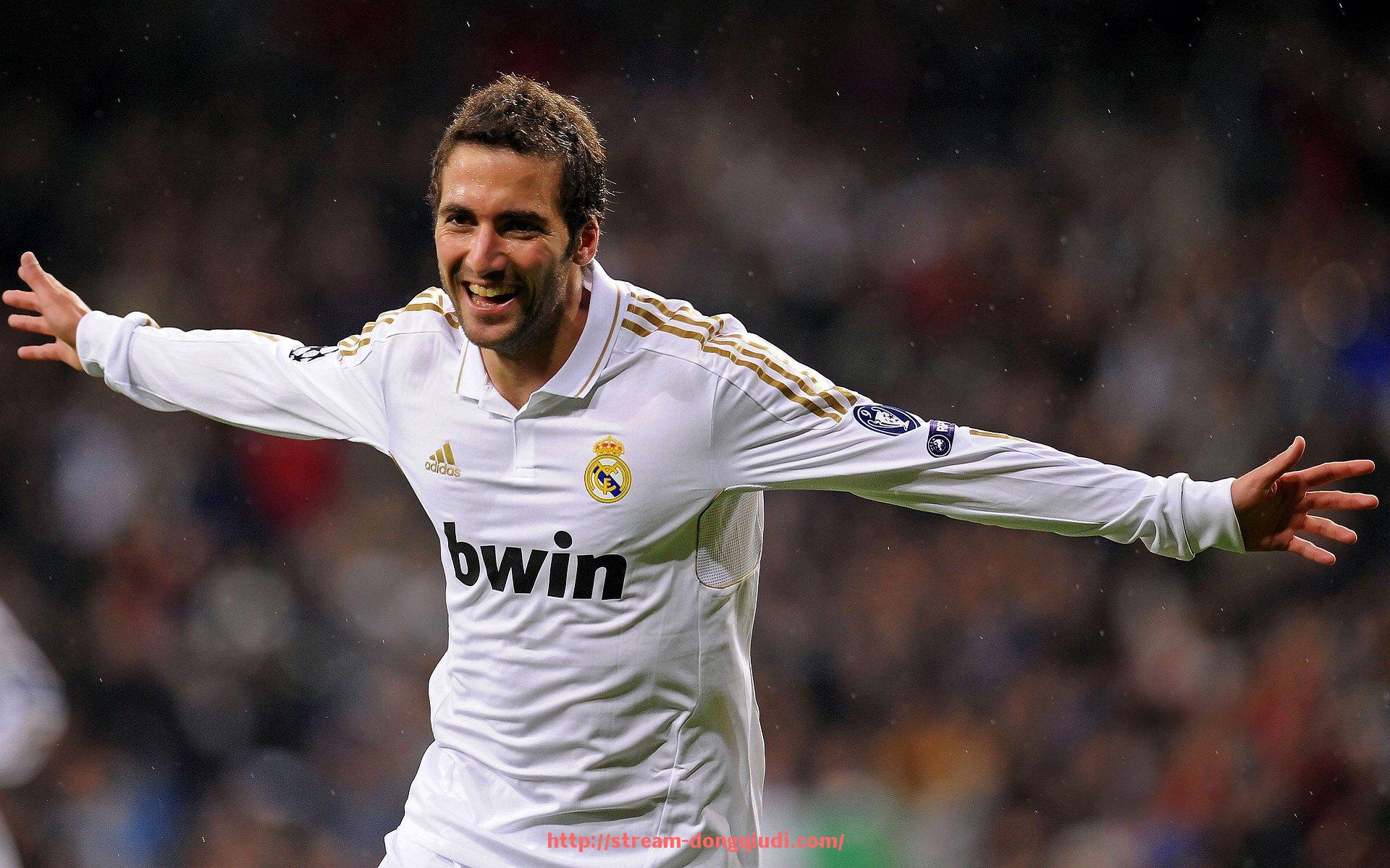 懂球帝直播-英超转会至西甲最出名的球员名单及转会影响